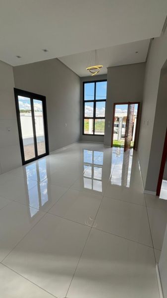 Casa 2 quartos no bairro Empresa