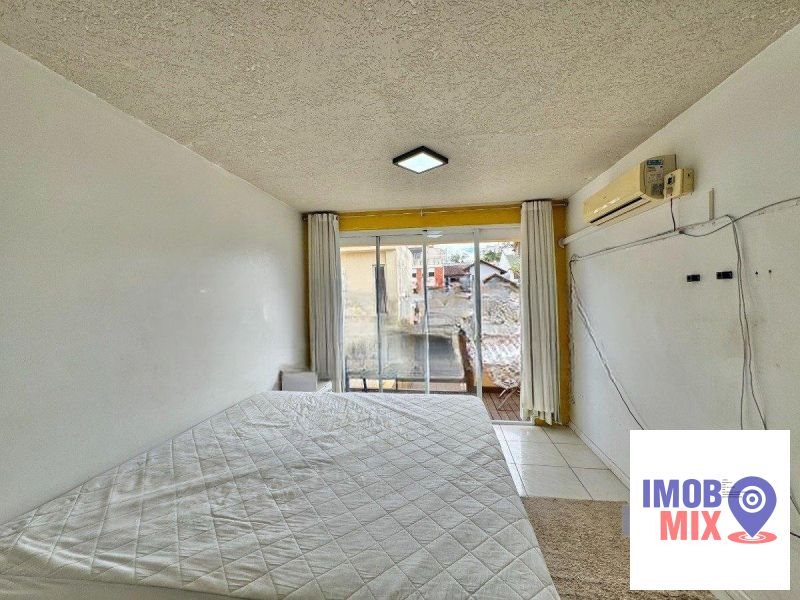 Casa 4 quartos  no Jardim Lindóia