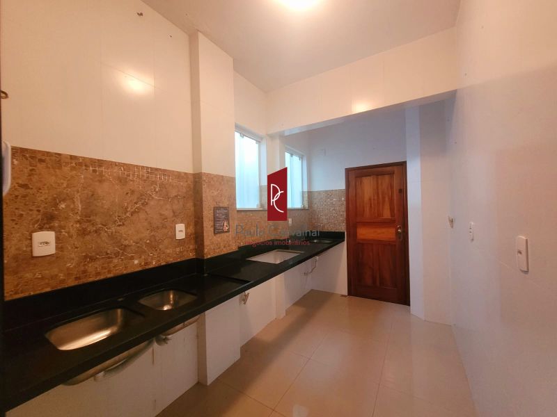 Apartamento  VENDA 2 Qtos, 65 m - Brs de Pina