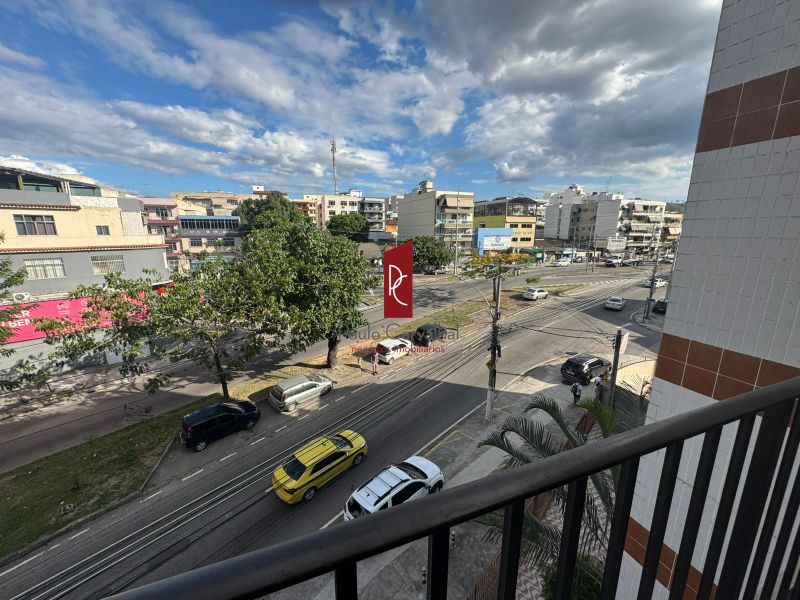 VENDO TIMO APARTAMENTO 2Qtos + DEP completa, 73m2 + VAGA - Vila da Penha