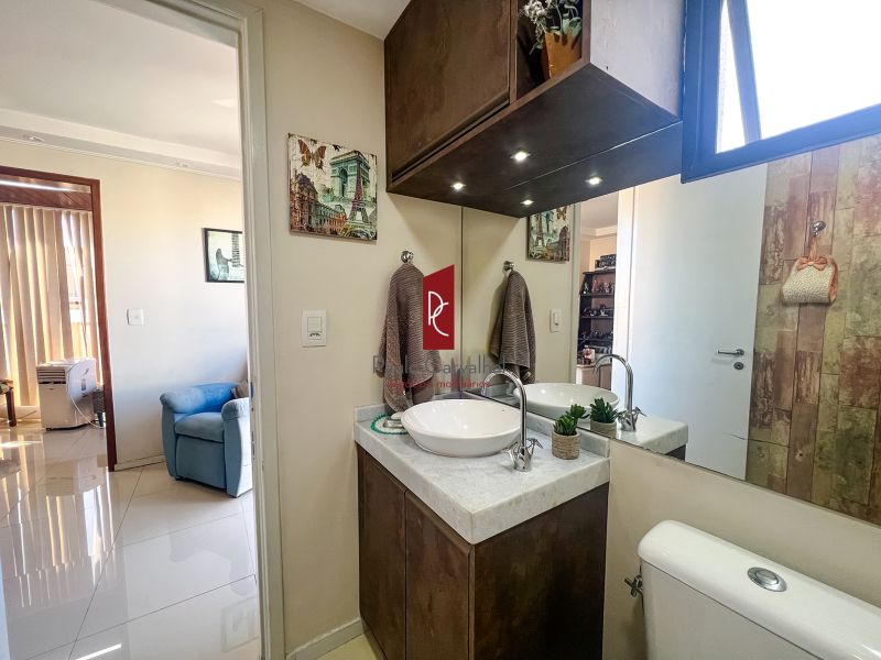 VENDO Maravilhosa COBERTURA Duplex de 3Qtos, Sute + 197m2 - Vila Esplndida