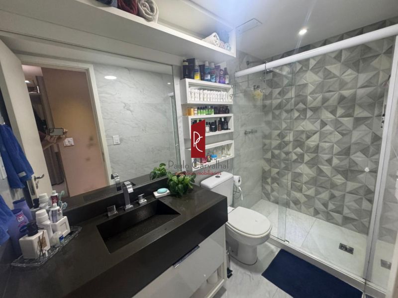 CONDOMNIO VILA ESPLENDIDA - Lindo Apartamento com vista livre sol da manh