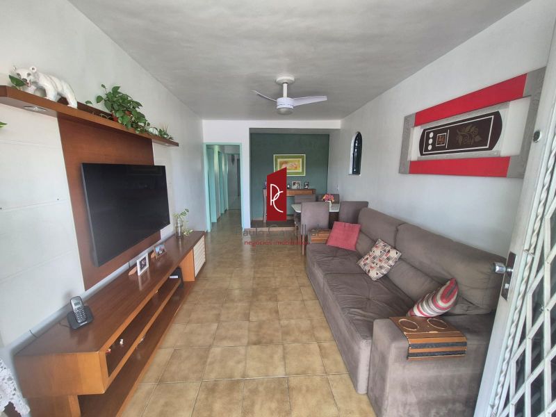 Apartamento Tipo Casa  Venda - 3 Quartos - Iraj - Prximo ao Metr