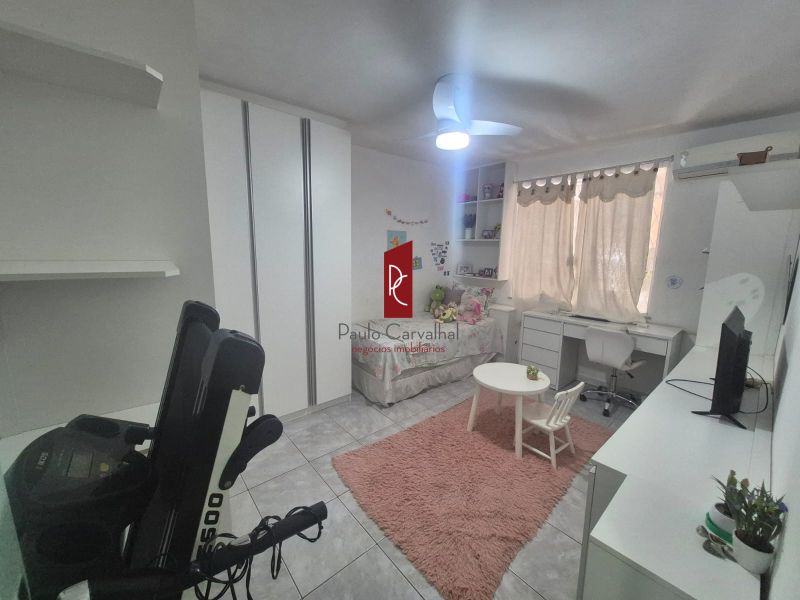 Apartamento Tipo Casa  Venda - 3 Quartos - Iraj - Prximo ao Metr