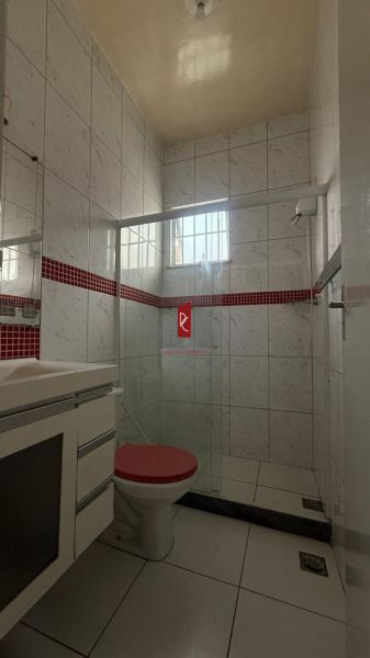 EXCELENTE APARTAMENTO 2 QUARTOS EM OLARIA