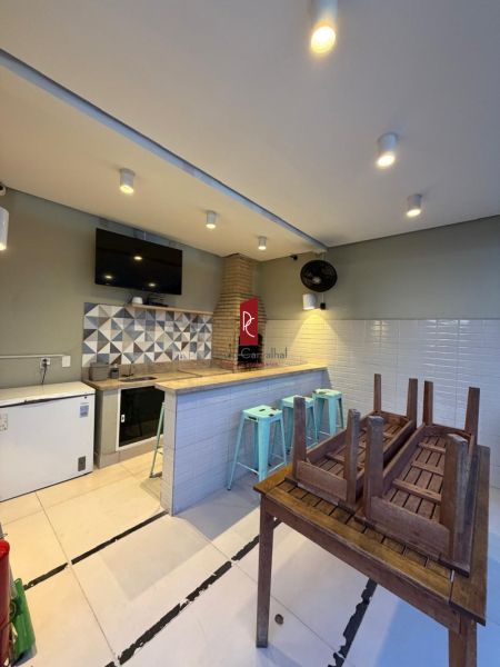 APARTAMENTO À VENDA - MÉRITO ZONA NORTE