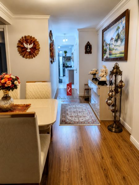 EXCELENTE LOCALIZAÇÃO, APARTAMENTO MUITO NOVO COM 2 QUARTOS