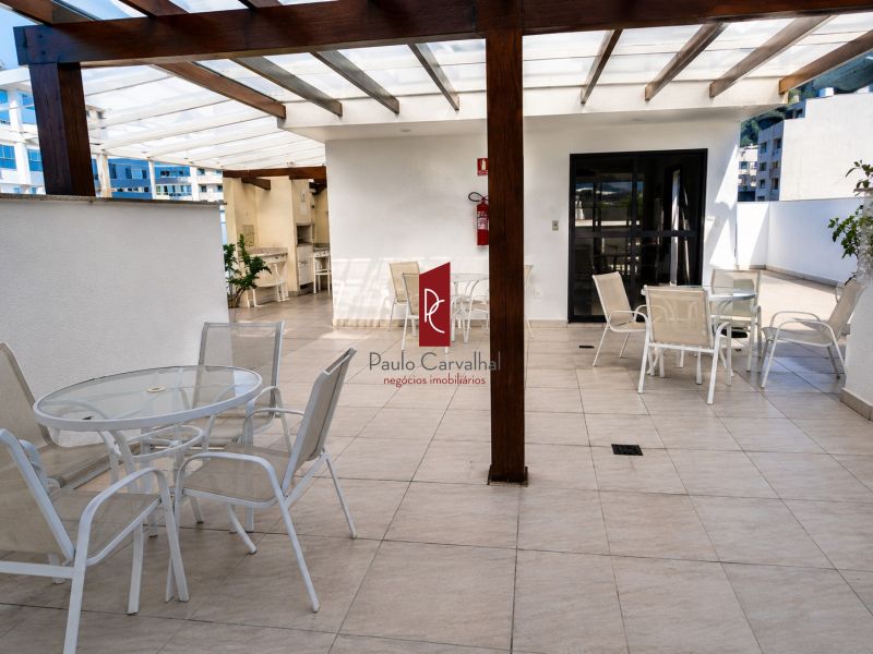 EXCELENTE LOCALIZAÇÃO, APARTAMENTO MUITO NOVO COM 2 QUARTOS