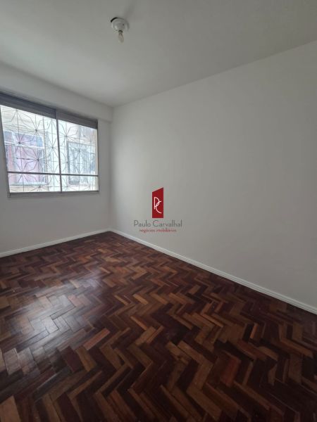 APARTAMENTO DE 2 QUARTOS EM IRAJÁ-CONFORTO E FACILIDADE DE ACESSO