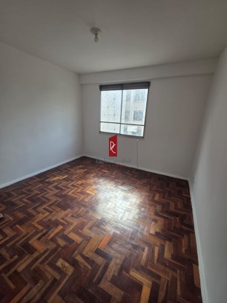 APARTAMENTO DE 2 QUARTOS EM IRAJÁ-CONFORTO E FACILIDADE DE ACESSO