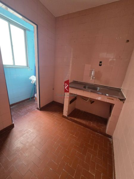 APARTAMENTO DE 2 QUARTOS EM IRAJÁ-CONFORTO E FACILIDADE DE ACESSO