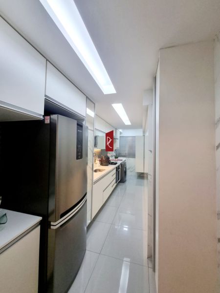 APARTAMENTO DE ALTO PADRÃO À VENDA