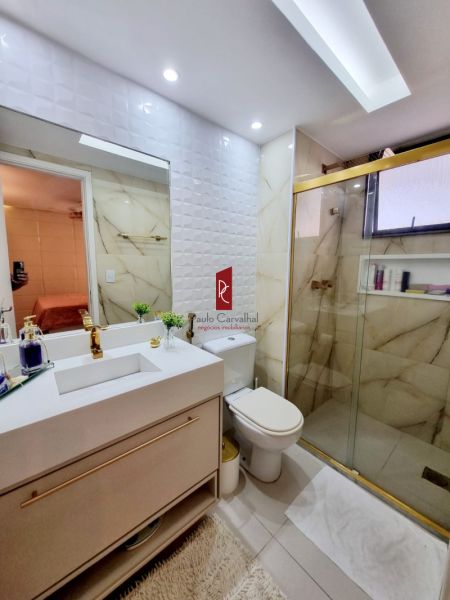 APARTAMENTO DE ALTO PADRÃO À VENDA