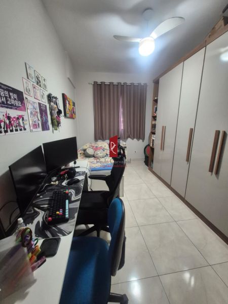 APARTAMENTO DE FRENTE COM 80 m² ,2 QTS, DEPENDÊNCIA COMPLETA E VAGA DE GARAGEM