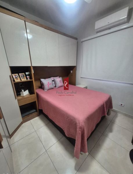 APARTAMENTO DE FRENTE COM 80 m² ,2 QTS, DEPENDÊNCIA COMPLETA E VAGA DE GARAGEM