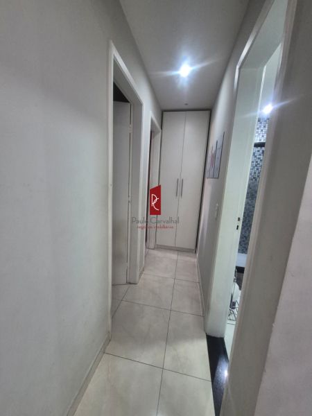 APARTAMENTO DE FRENTE COM 80 m² ,2 QTS, DEPENDÊNCIA COMPLETA E VAGA DE GARAGEM