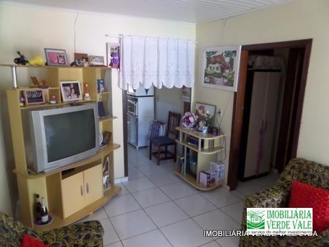 CASA 2 quartos  no bairro Piratini em Alvorada/RS
