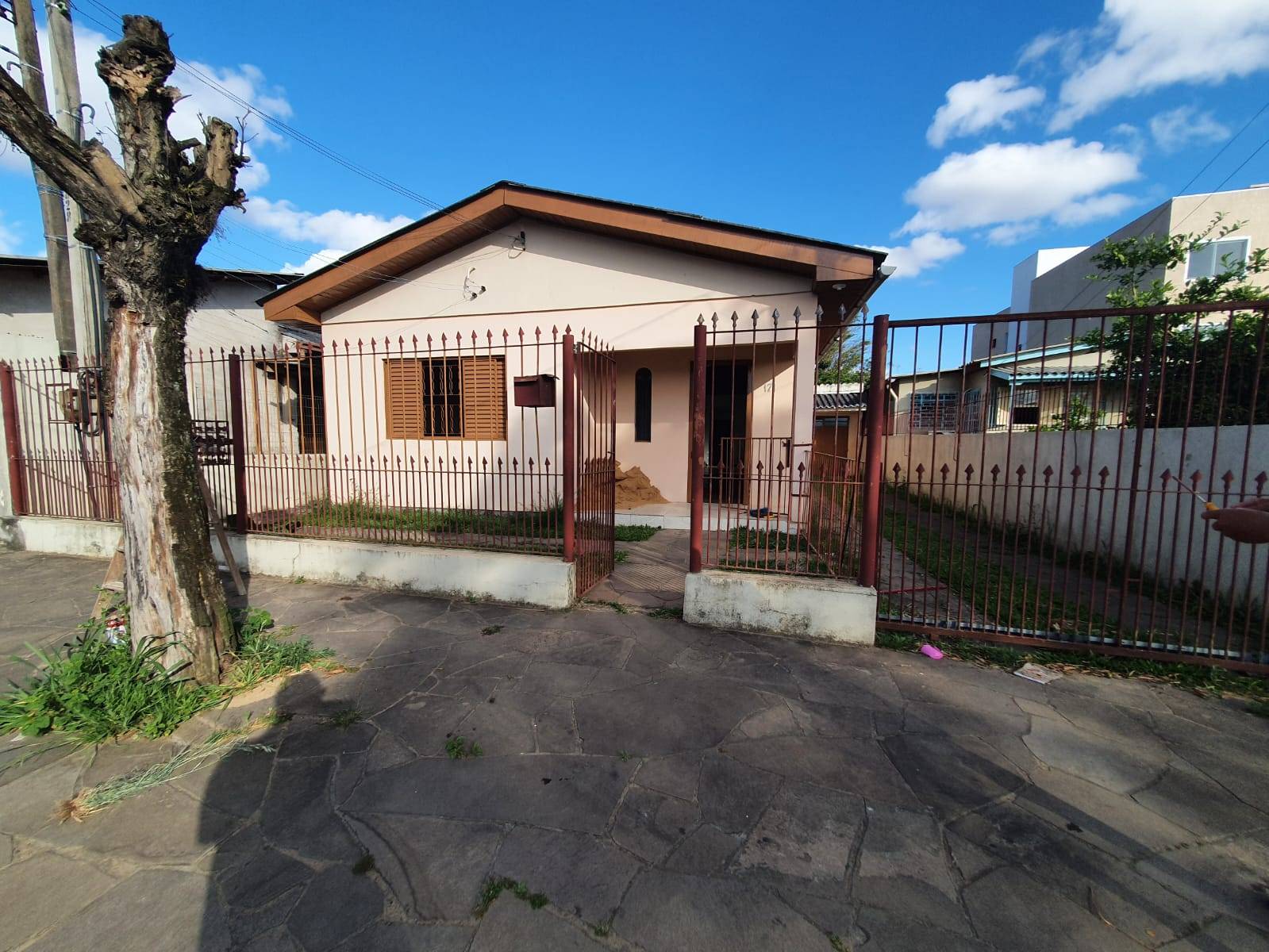 CASA 3d  no bairro Passo do Feij em Alvorada - Imobiliária Verde Vale | Alvorada - RS 