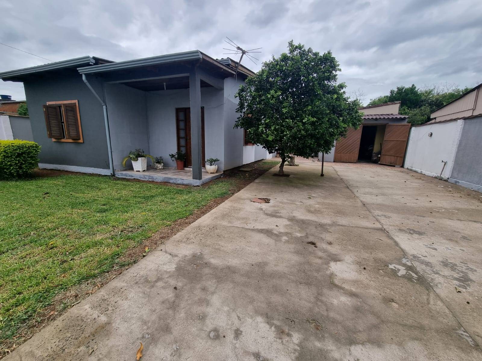 CASA 2d  no bairro Maria Regina em Alvorada - Imobiliária Verde Vale | Alvorada - RS 