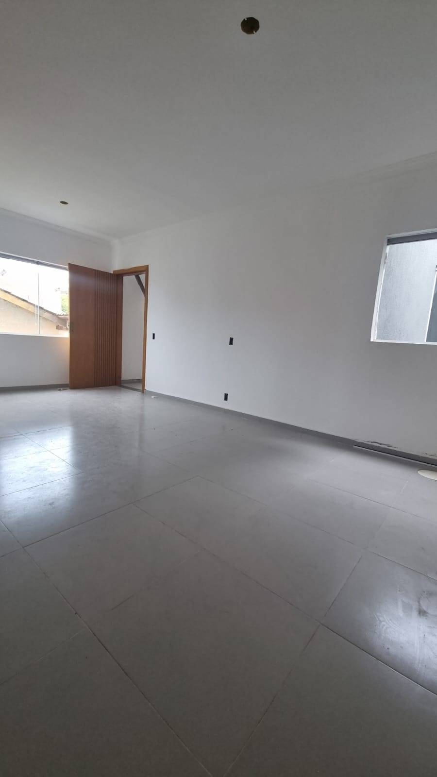 APTO 2d  no bairro Jardim Algarve em Alvorada - Imobiliária Verde Vale | Alvorada - RS 