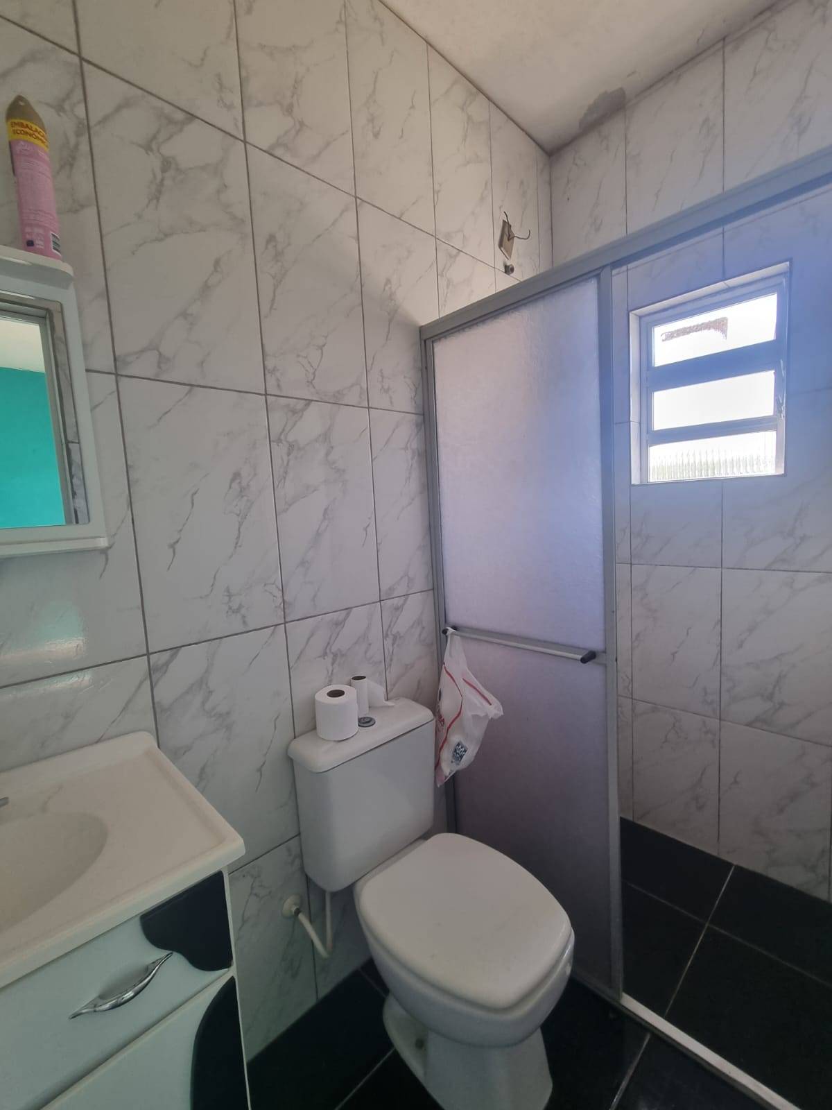 CASA 3 quartos no bairro Sumaré em Alvorada/RS