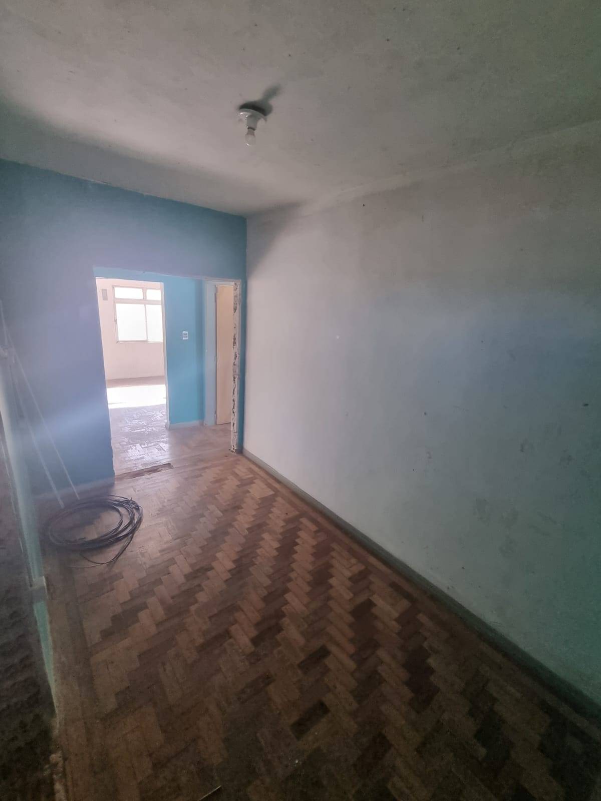 CASA 3 quartos no bairro Sumaré em Alvorada/RS