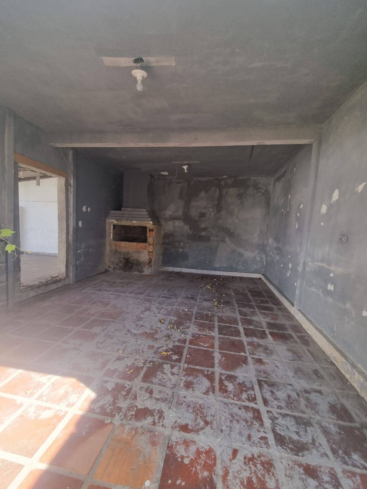 CASA 3 quartos no bairro Sumaré em Alvorada/RS