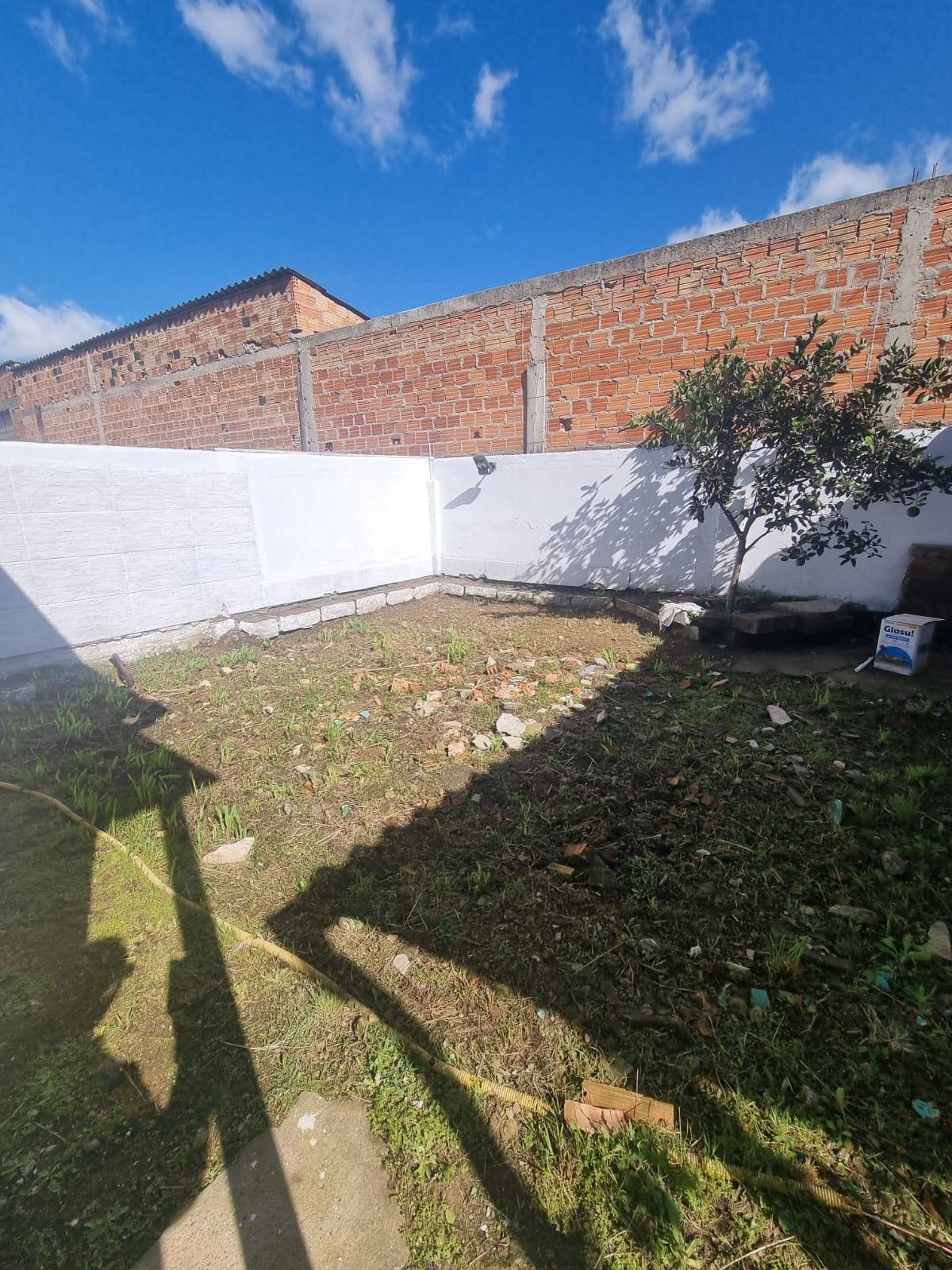 CASA 3 quartos no bairro Sumaré em Alvorada/RS