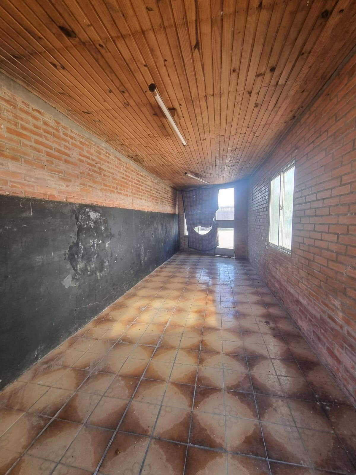 CASA 3 quartos no bairro Sumaré em Alvorada/RS