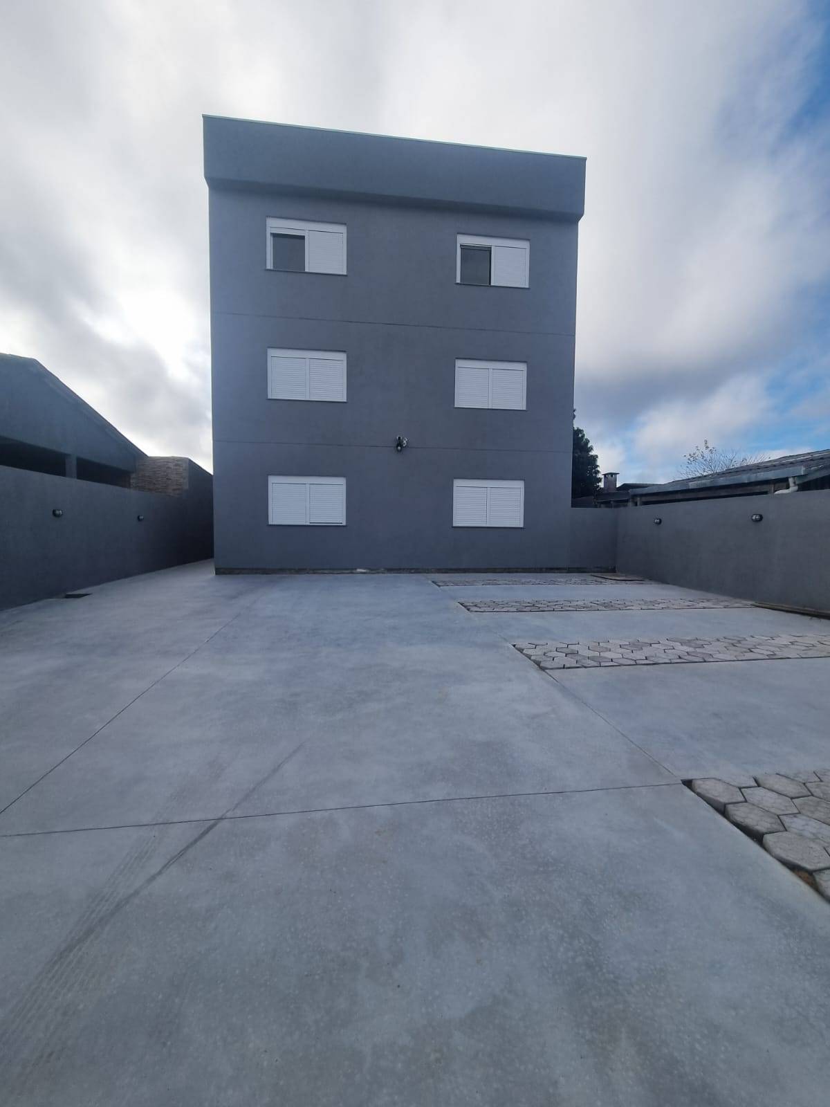 APTO 1d  no bairro Maria Regina em Alvorada - Imobiliária Verde Vale | Alvorada - RS 