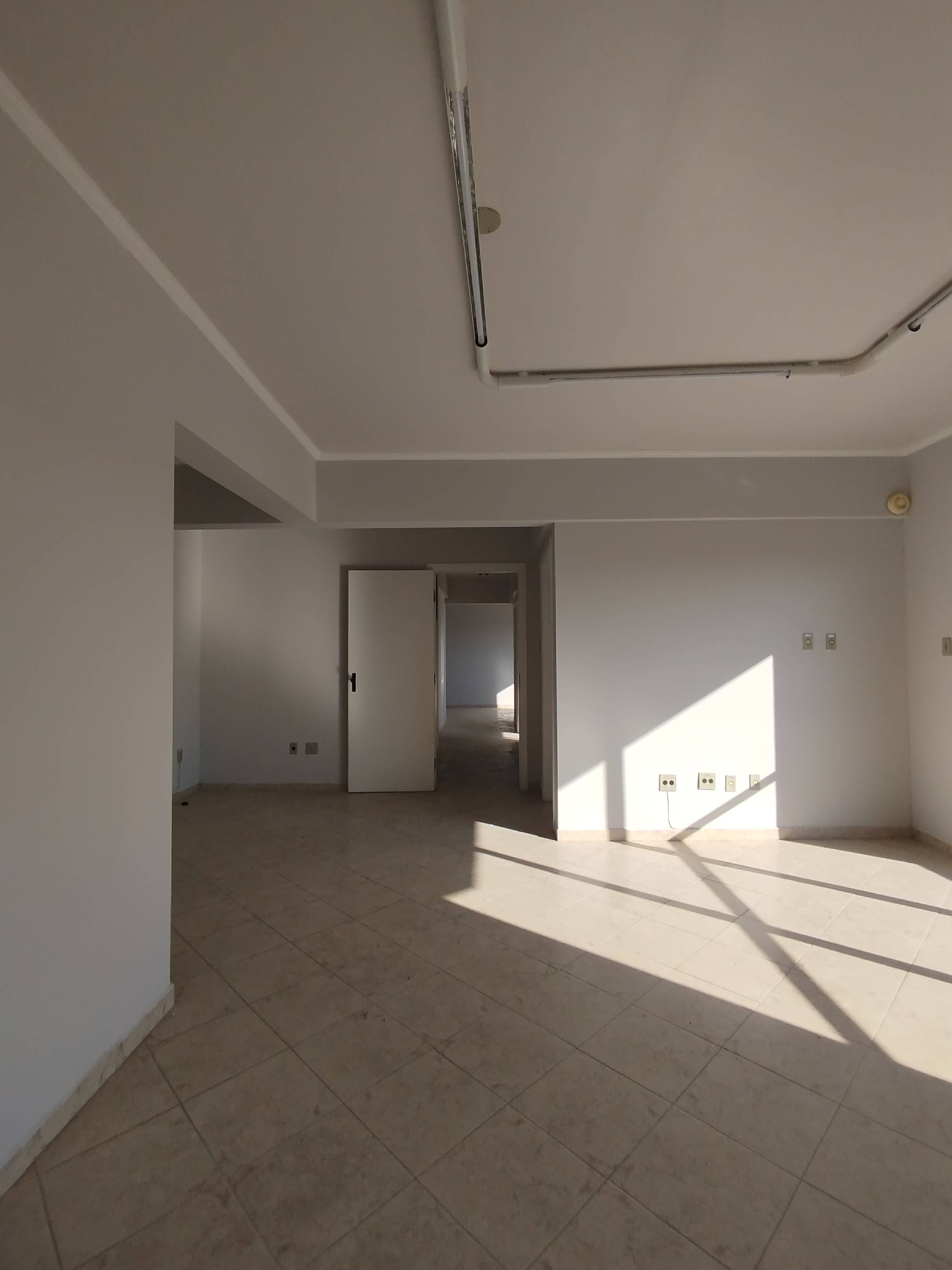 SALA COMERCIAL no Campo do Galv�o