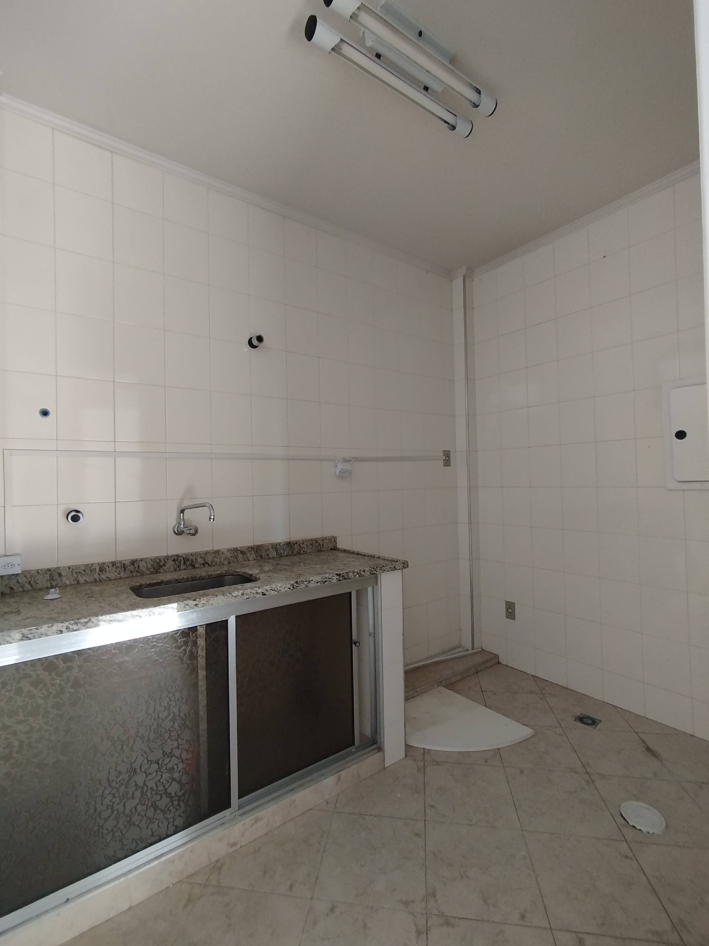 SALA COMERCIAL no Campo do Galv�o