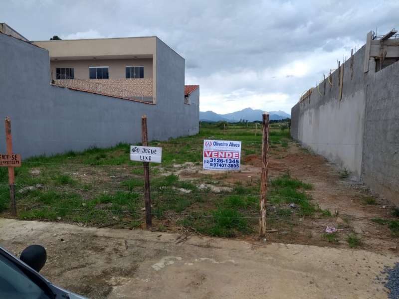 TERRENO no Residencial Village Santana