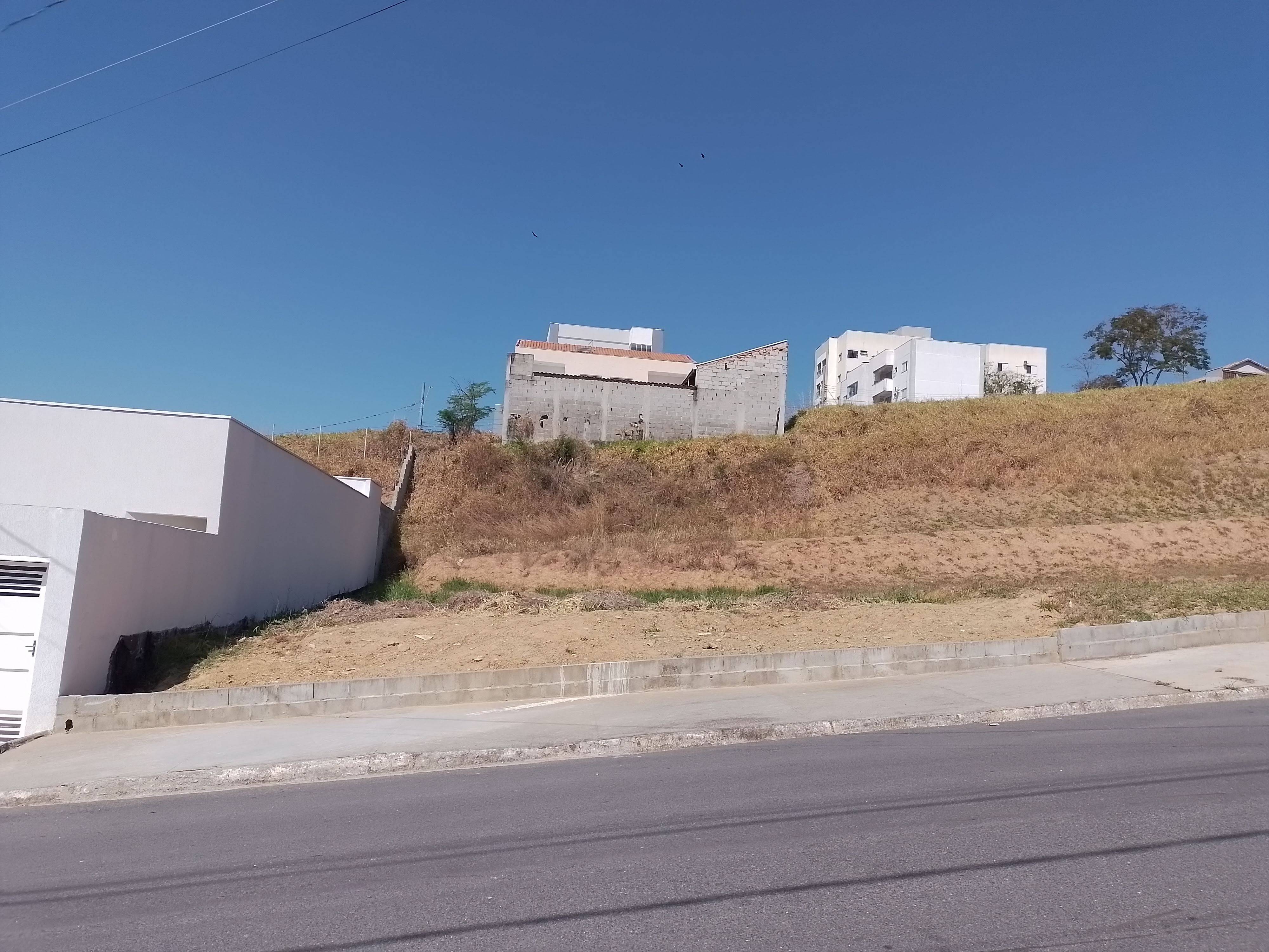 TERRENO no Coopemi