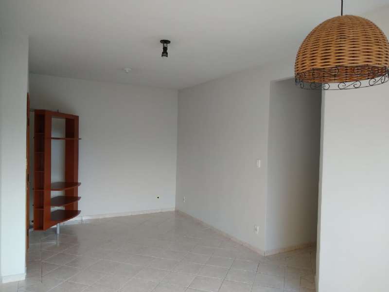 APARTAMENTO 3 quarto(s)  no Jardim Rony