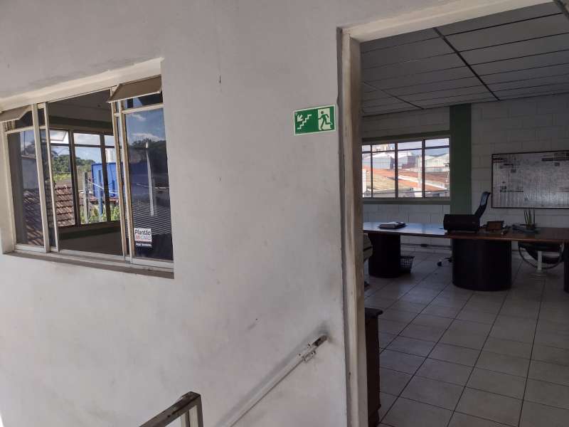 SALA COMERCIAL no Pedregulho