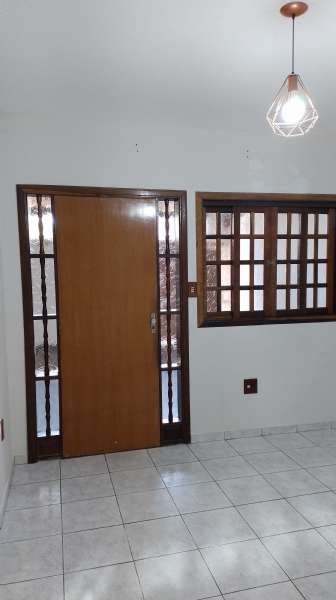 CASA COM EDCULA 3 quarto(s)  no Pedregulho