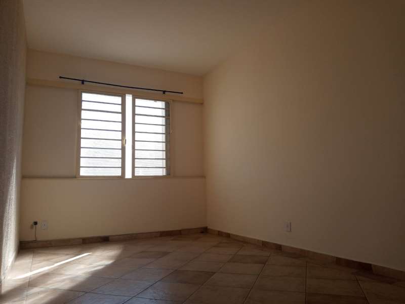 APARTAMENTO 3 quarto(s)  no Centro