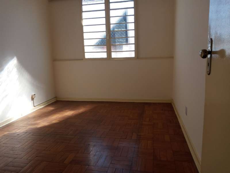 APARTAMENTO 3 quarto(s)  no Centro