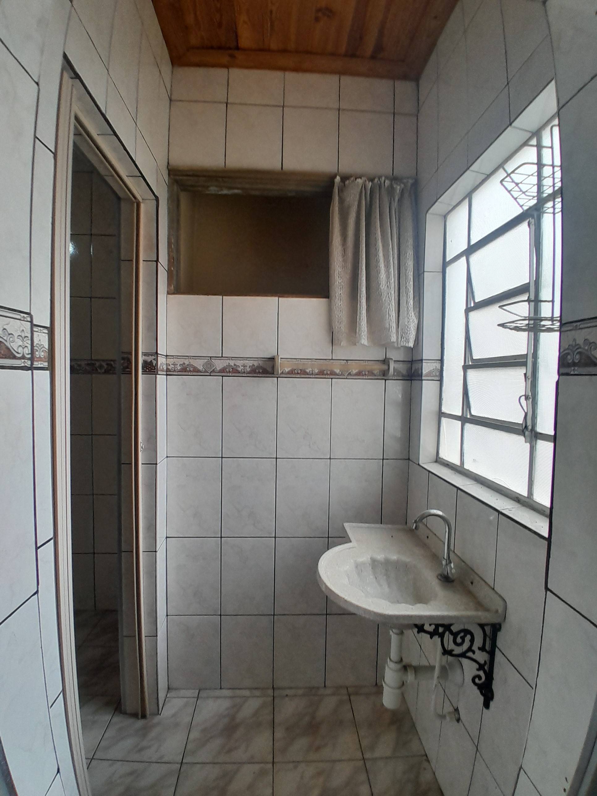 CASA 2 quarto(s)  no Vila Galv�o