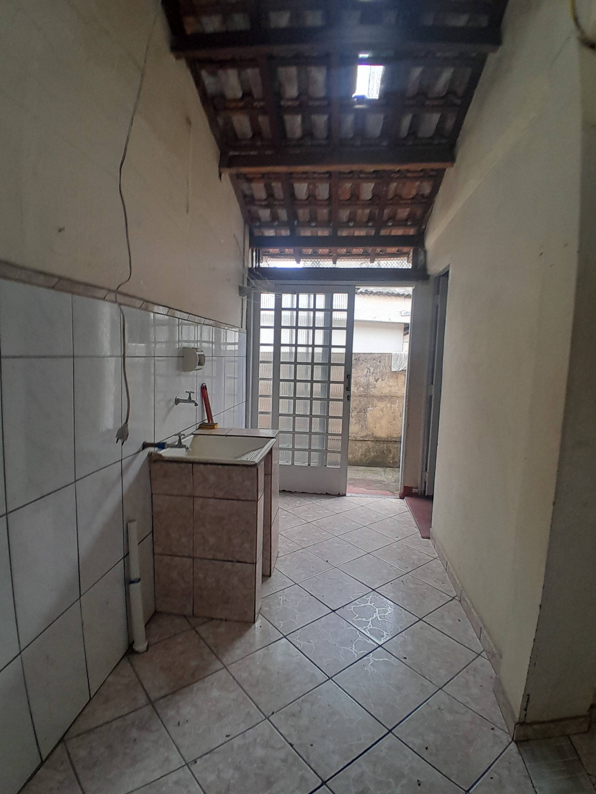 CASA 2 quarto(s)  no Vila Galv�o