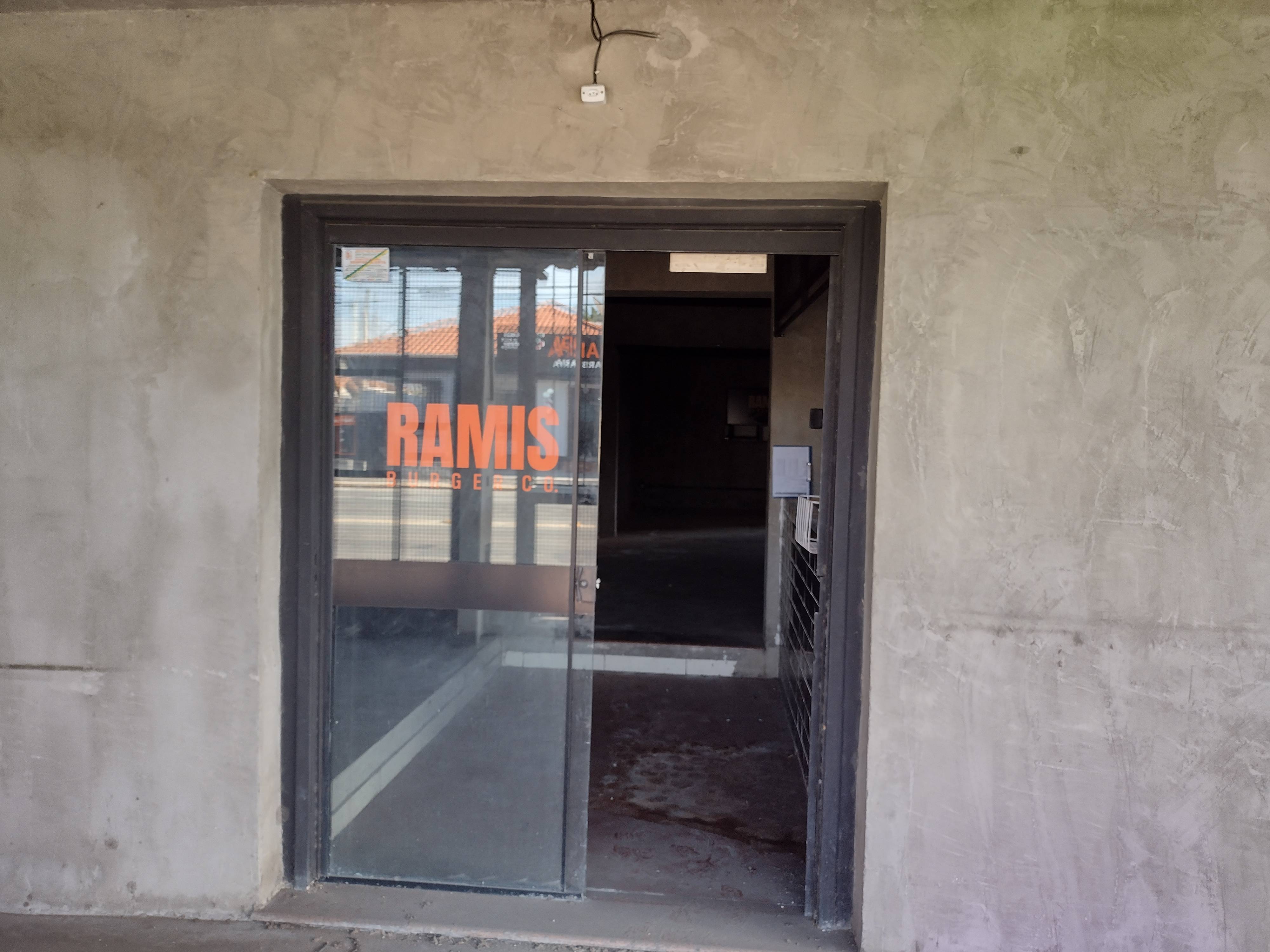 PONTO COMERCIAL no Vila Comendador Rodrigues Alves