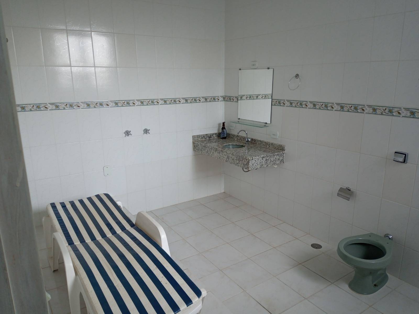 CASA 2 quarto(s)  no Parque das Alamedas