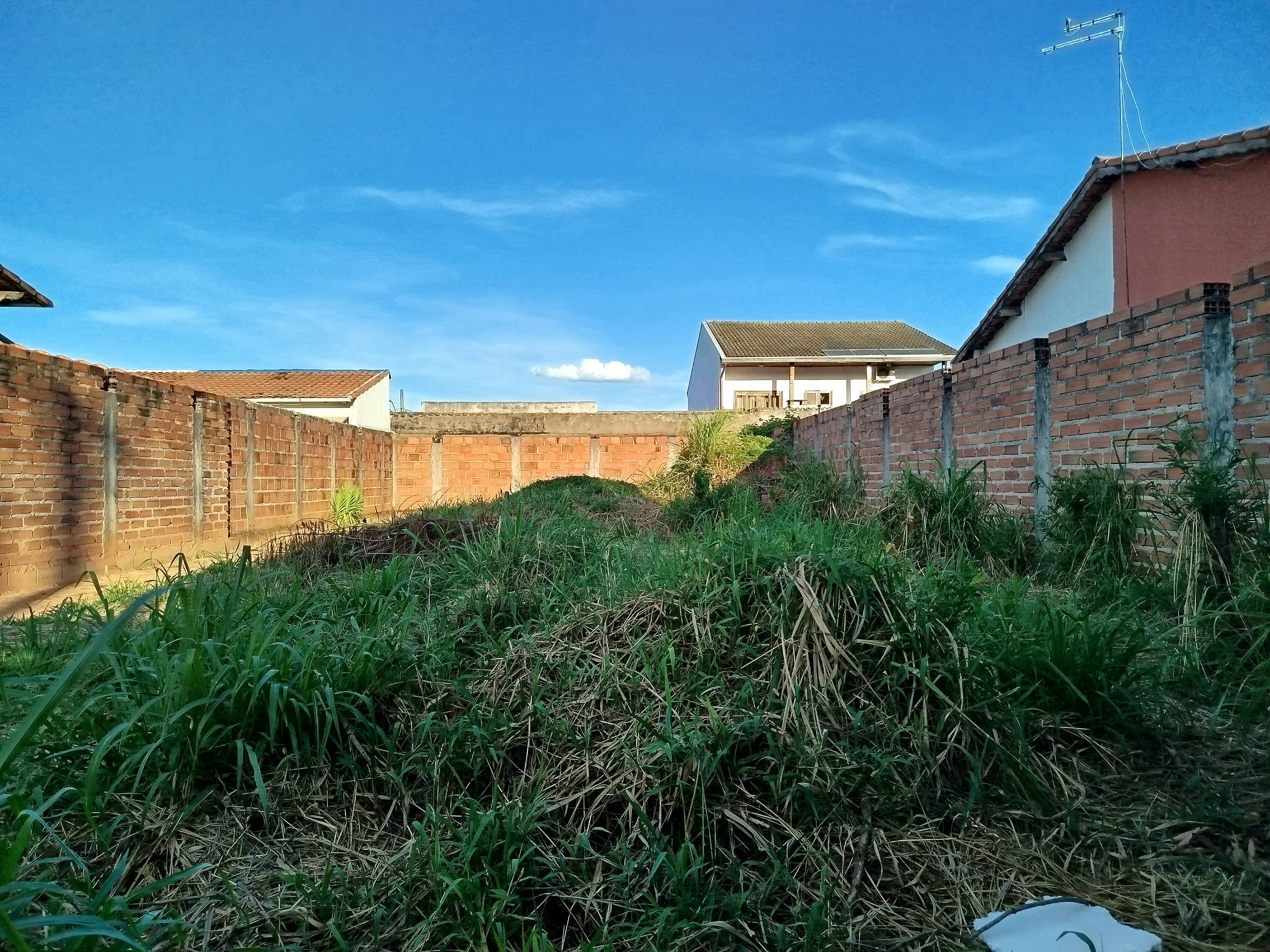 TERRENO no Parque do Sol